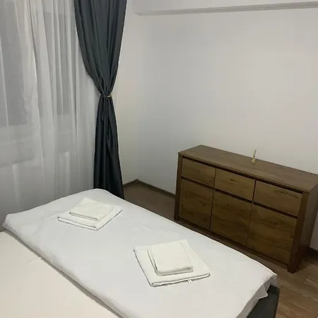 Mathias Apartment